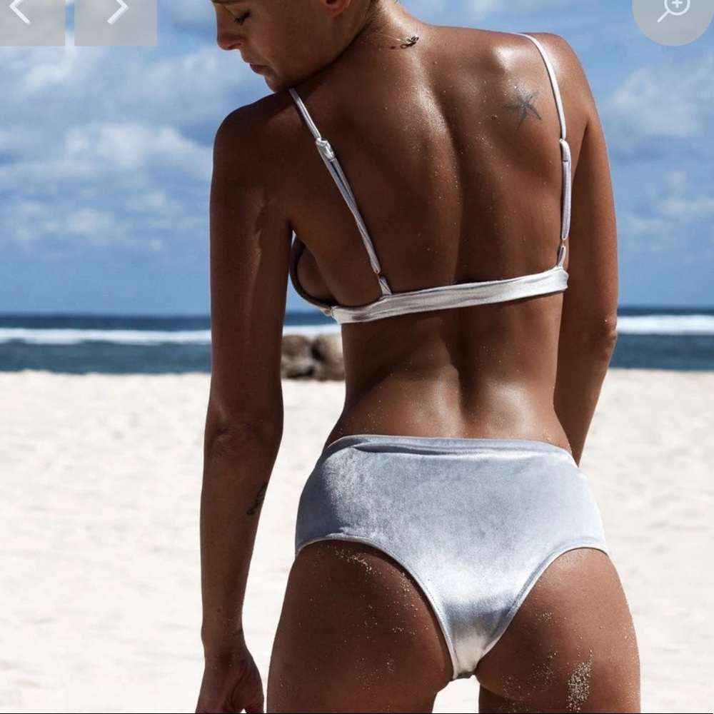 Andi Bagus Velour Hot Pant and Bralette